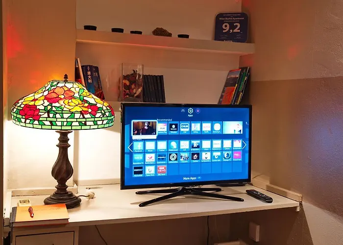 アパート Skyline In Citta Studi A 1 Minuto Dal Metro Con Terrazzo Wi-fi E Netflix *