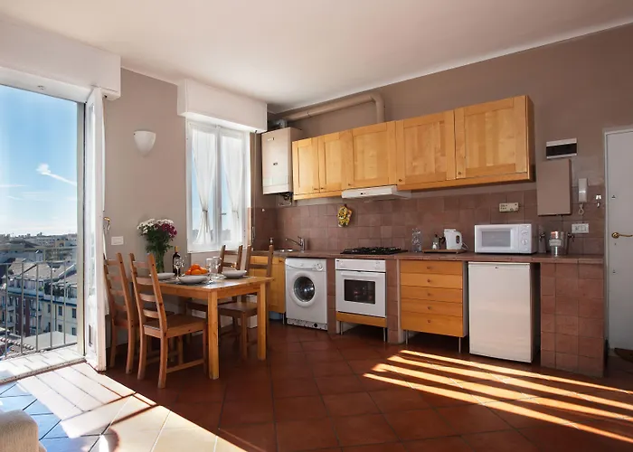 Skyline In Citta Studi A 1 Minuto Dal Metro Con Terrazzo Wi-fi E Netflix * ミラノ